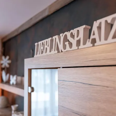Zillerstuebchen شقة
